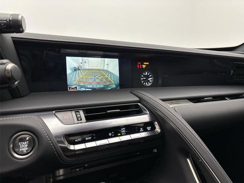 Used 2020 Lexus LC 500 Coupe w/ Sport Package image 30