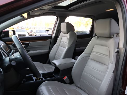 Used 2017 Honda CR-V Touring image 32