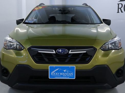Used 2023 Subaru Crosstrek 2.0i image 2