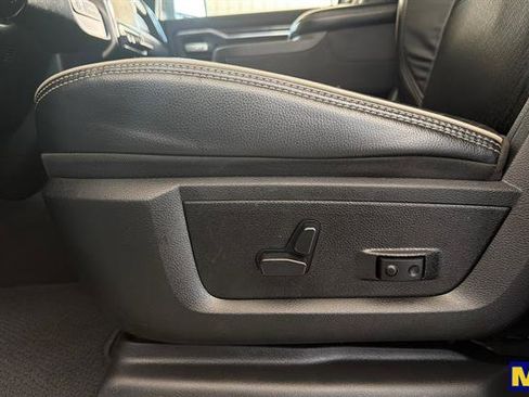 Used 2024 RAM 2500 Laramie w/ Safety Group AWD/4WD image 13