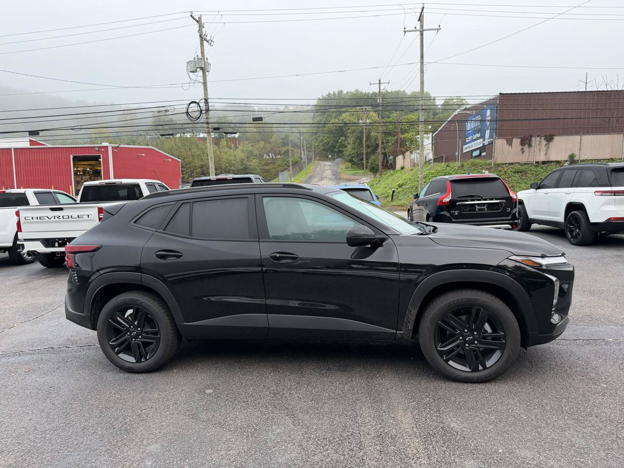 Used 2026 Chevrolet Trax ACTIV w/ Driver Confidence Package FWD image 4