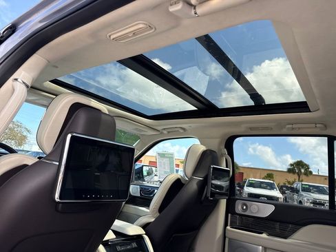 Used 2021 Lincoln Navigator L Black Label w/ Cargo Convenience Package image 8