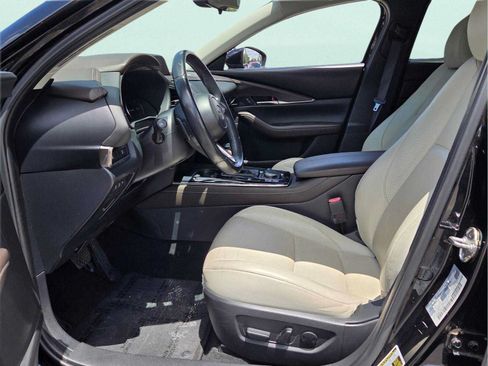 Used 2021 MAZDA CX-30 FWD 2.5 S w/ Premium Package image 10