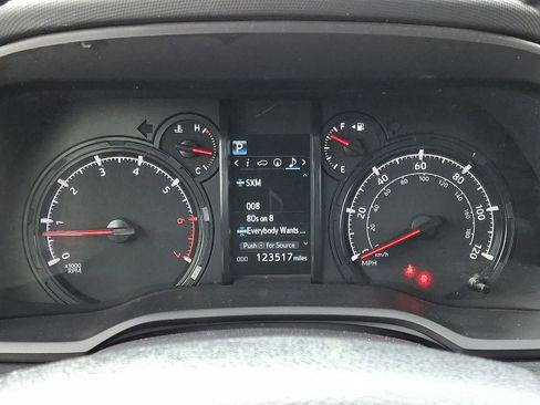 Used 2020 Toyota 4Runner SR5 Premium w/ Moonroof Package image 17