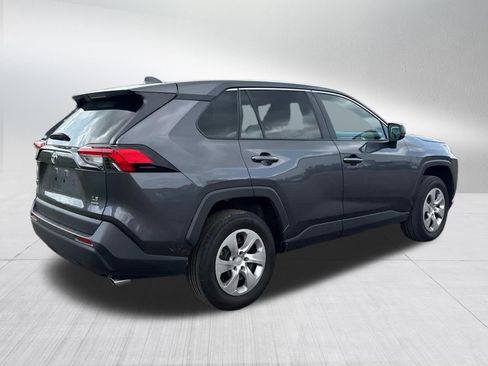 Used 2023 Toyota RAV4 LE AWD/4WD image 6