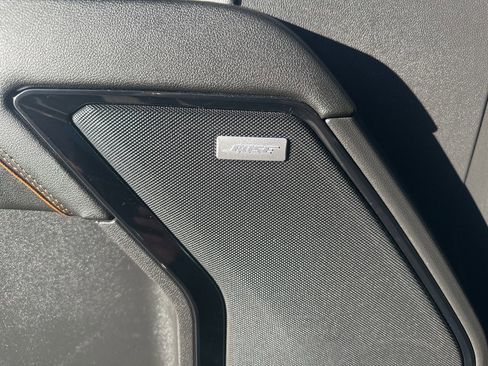 Used 2024 GMC Sierra 1500 AT4 w/ Technology Package image 18