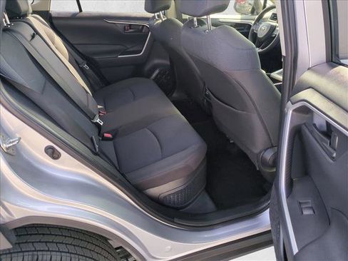 Certified 2024 Toyota RAV4 LE AWD/4WD image 19