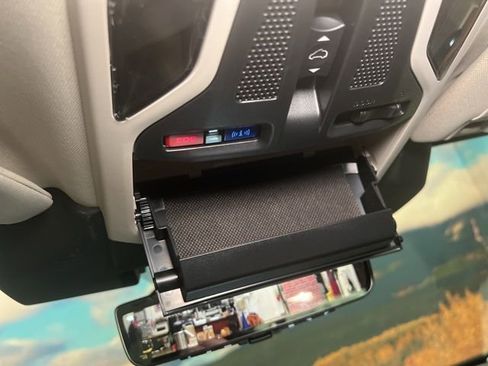 Used 2025 Subaru Outback Touring XT w/ Popular Package #2 image 49