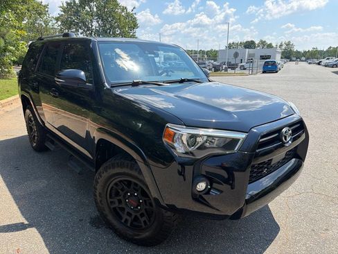 Used 2021 Toyota 4Runner SR5 Premium AWD/4WD image 14