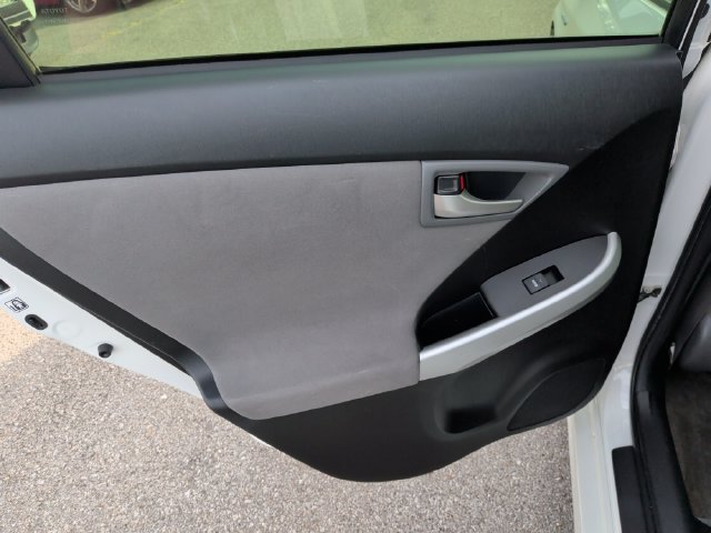 Used 2014 Toyota Prius Three w/ Solar Roof Package FWD image 25