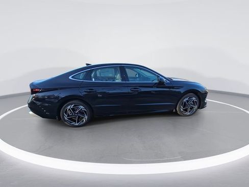 New 2026 Hyundai Sonata SEL AWD/4WD image 9