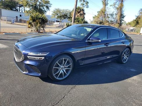 Used 2022 Genesis G70 3.3T image 3