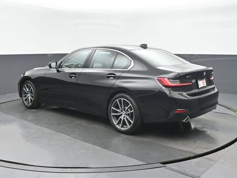 Used 2022 BMW 330i xDrive Sedan w/ Premium Package AWD/4WD image 5