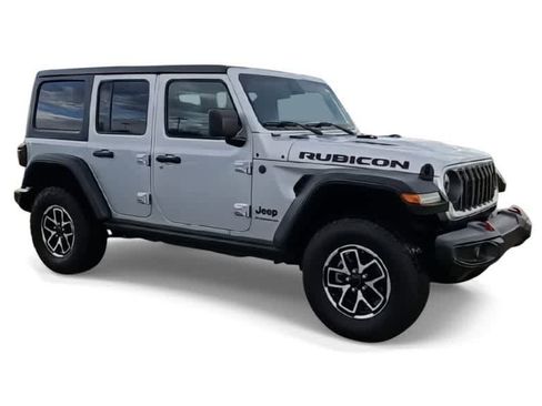 Used 2024 Jeep Wrangler Unlimited Rubicon image 2