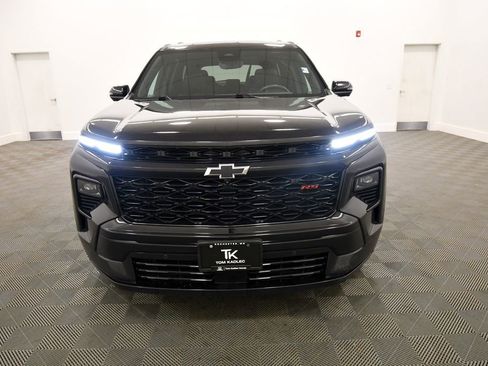 Used 2024 Chevrolet Traverse RS AWD/4WD image 11