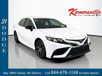 Used 2022 Toyota Camry SE w/ Convenience Package FWD video 1