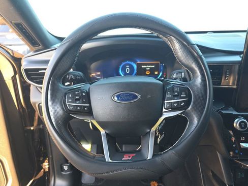 Used 2021 Ford Explorer ST w/ Equipment Group 401A image 17
