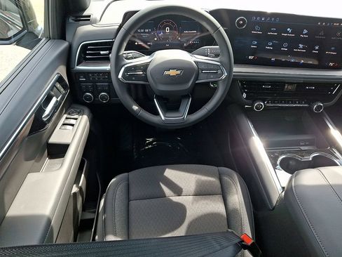 New 2026 Chevrolet Tahoe LS w/ LPO, Dark Essentials Package AWD/4WD image 8