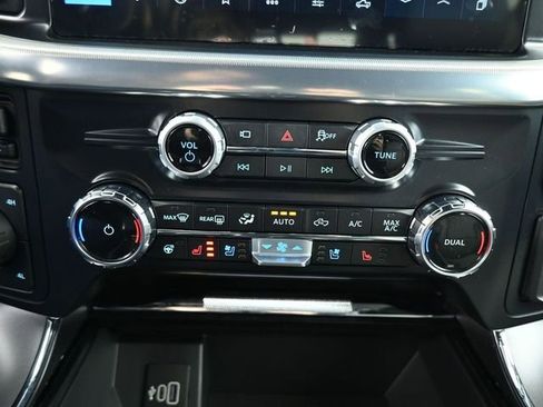 New 2025 Ford F150 Lariat w/ Equipment Group 501A Mid image 17