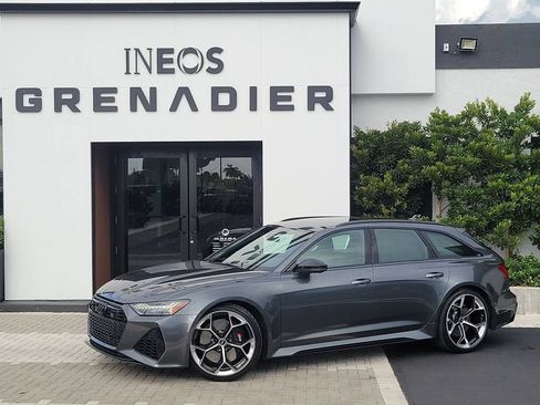 Used 2024 Audi RS 6 performance AWD/4WD image 2