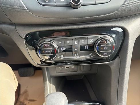 Certified 2023 Buick Encore GX Select w/ Safety Package II FWD image 21