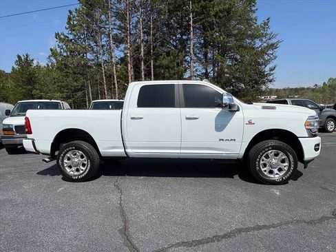 Used 2024 RAM 2500 Laramie w/ Safety Group AWD/4WD image 2
