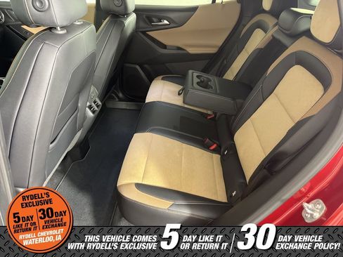 Certified 2025 Chevrolet Equinox ACTIV w/ Safety and Technology Package image 27