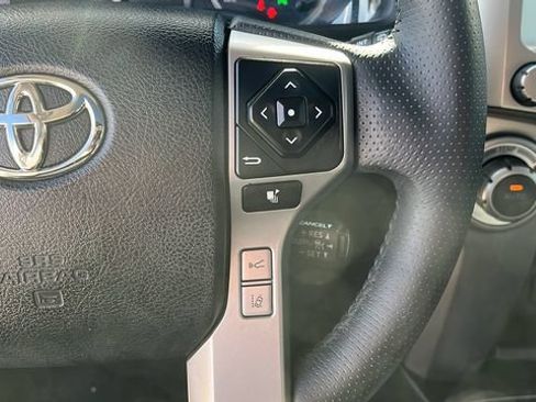 Used 2021 Toyota 4Runner Limited AWD/4WD image 10
