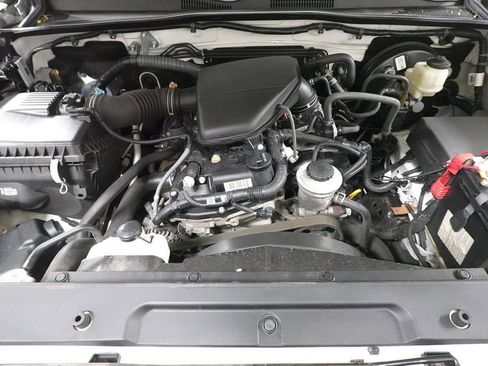 Used 2020 Toyota Tacoma SR5 RWD image 30
