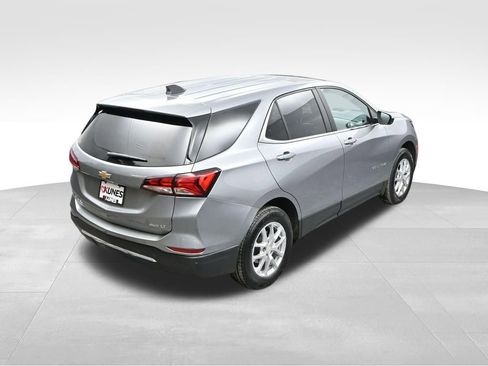 Used 2024 Chevrolet Equinox LT AWD/4WD image 35