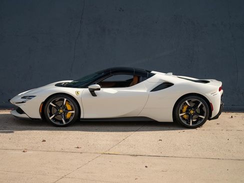 Certified 2024 Ferrari SF90 Spider AWD/4WD image 3