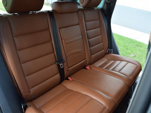 Used 2004 Volkswagen Touareg V10 TDI AWD/4WD image 49