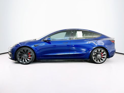 Used 2022 Tesla Model 3 Performance image 4