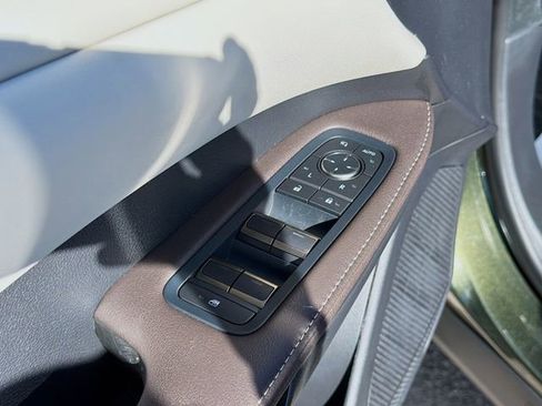 Used 2025 Lexus RX 350 Premium Plus w/ Convenience Package image 24