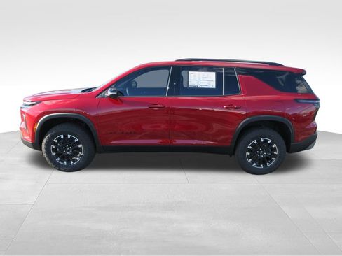 New 2026 Chevrolet Traverse Z71 w/ Driver Confidence Package image 2