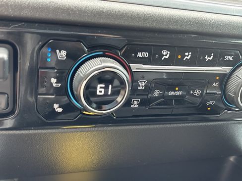 Used 2024 Chevrolet Silverado 2500 High Country AWD/4WD image 42