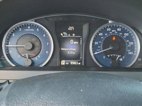 Used 2016 Toyota Camry LE FWD image 14