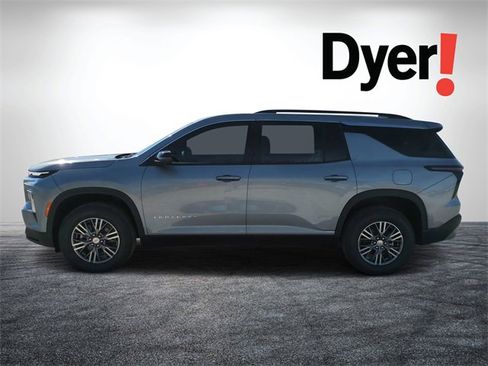 New 2026 Chevrolet Traverse LT w/ Driver Confidence Package image 7