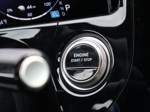 New 2026 Mercedes-Benz E 53 AMG e 4MATIC Sedan image 32