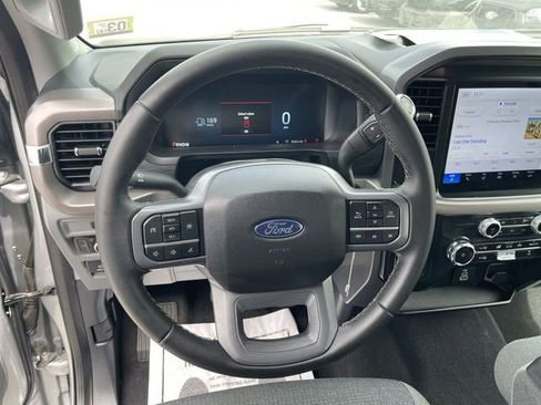 Used 2025 Ford F150 XLT w/ Equipment Group 301A Standard AWD/4WD image 16