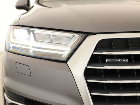 Used 2018 Audi Q7 3.0T Premium Plus w/ Premium Plus Package AWD/4WD image 40