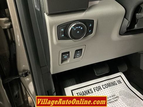 Used 2018 Ford F150 XLT w/ Equipment Group 302A Luxury image 14