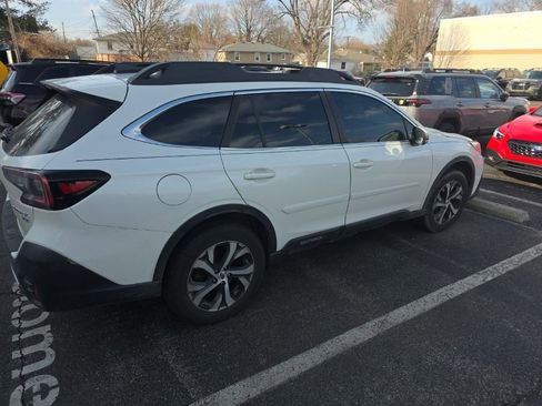 Used 2020 Subaru Outback Limited XT image 8
