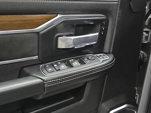 Used 2024 RAM 2500 Laramie image 9