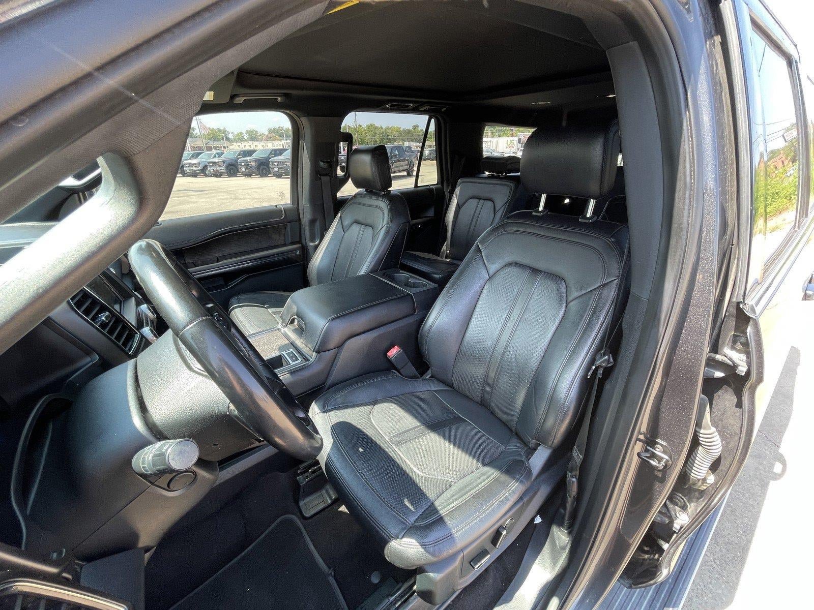 Used 2020 Ford Expedition Max Limited w/ Equipment Group 301A RWD image 12