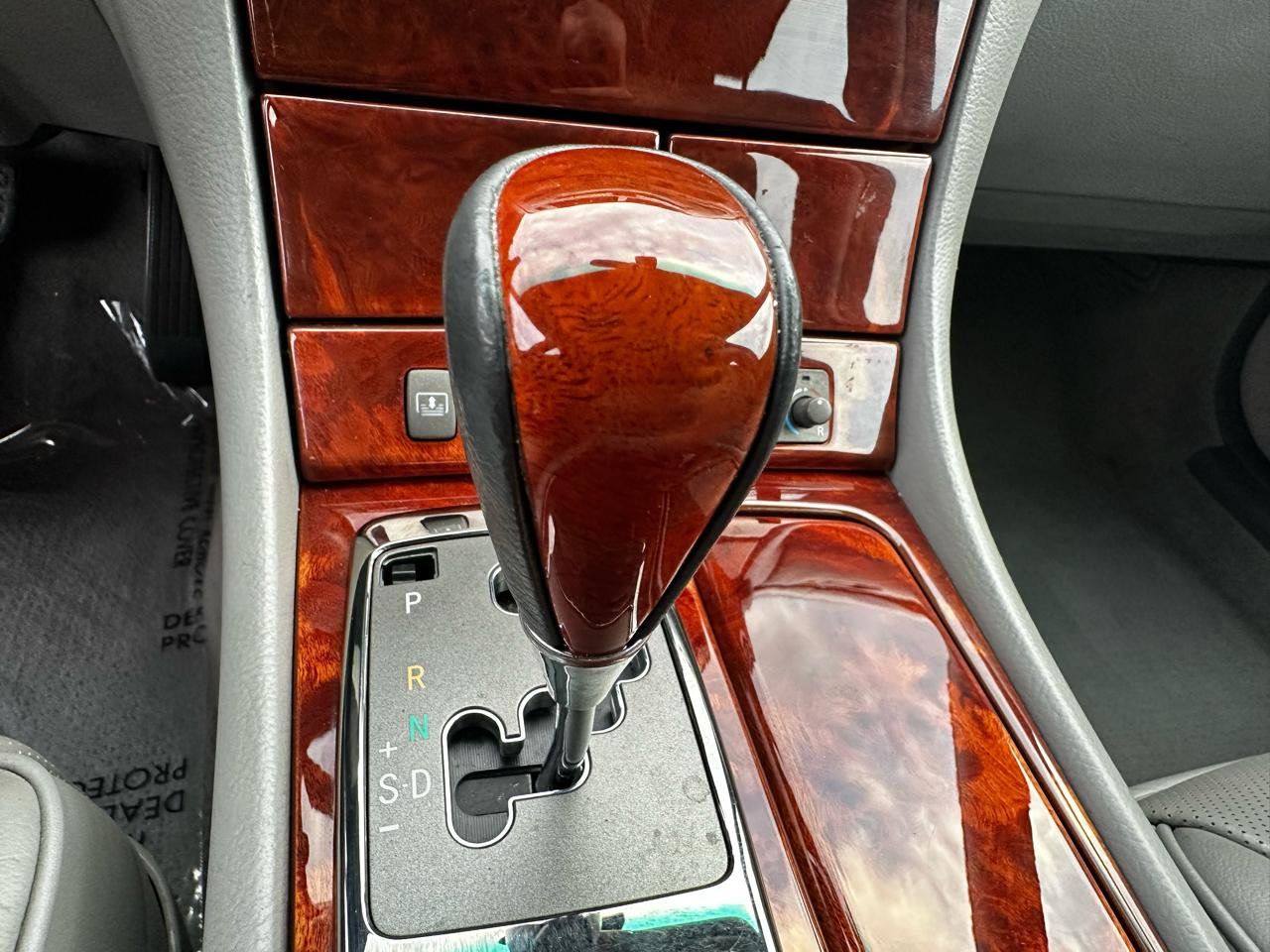 Used 2004 Lexus LS 430 RWD image 68