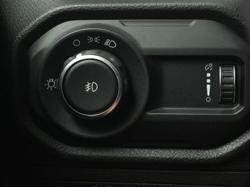 Used 2024 Jeep Wrangler Sport AWD/4WD image 20