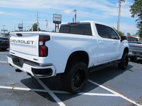 Used 2020 Chevrolet Silverado 1500 RST AWD/4WD image 3