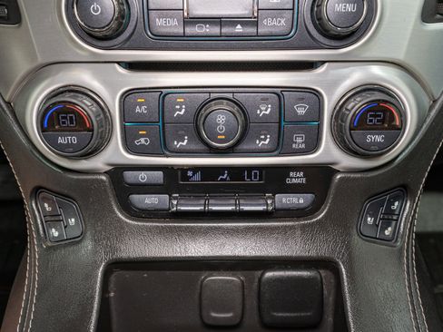 Used 2018 GMC Yukon XL SLT w/ Premium Edition RWD image 23