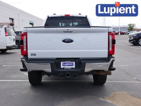Used 2024 Ford F350 Lariat image 4